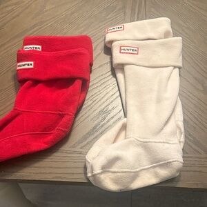 Hunter women’s Bold Red and Soft Cream Socks